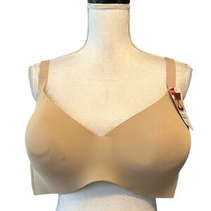Hanes Seamless Sleek & Smooth Tan Bra with Concealing‎ Petals Plus Sz 3XL NEW